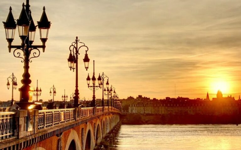 Coucher de soleil Bordeaux : Pont de Pierre