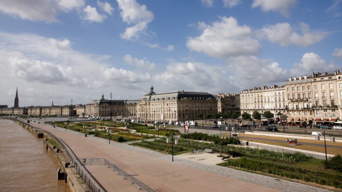 Espaces détente Bordeaux : long des quais