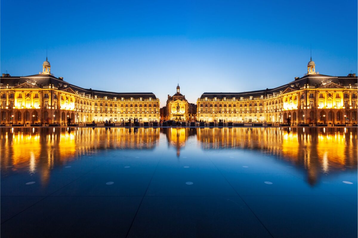 Que faire le soir à Bordeaux : Spectacle miroir d'eau
